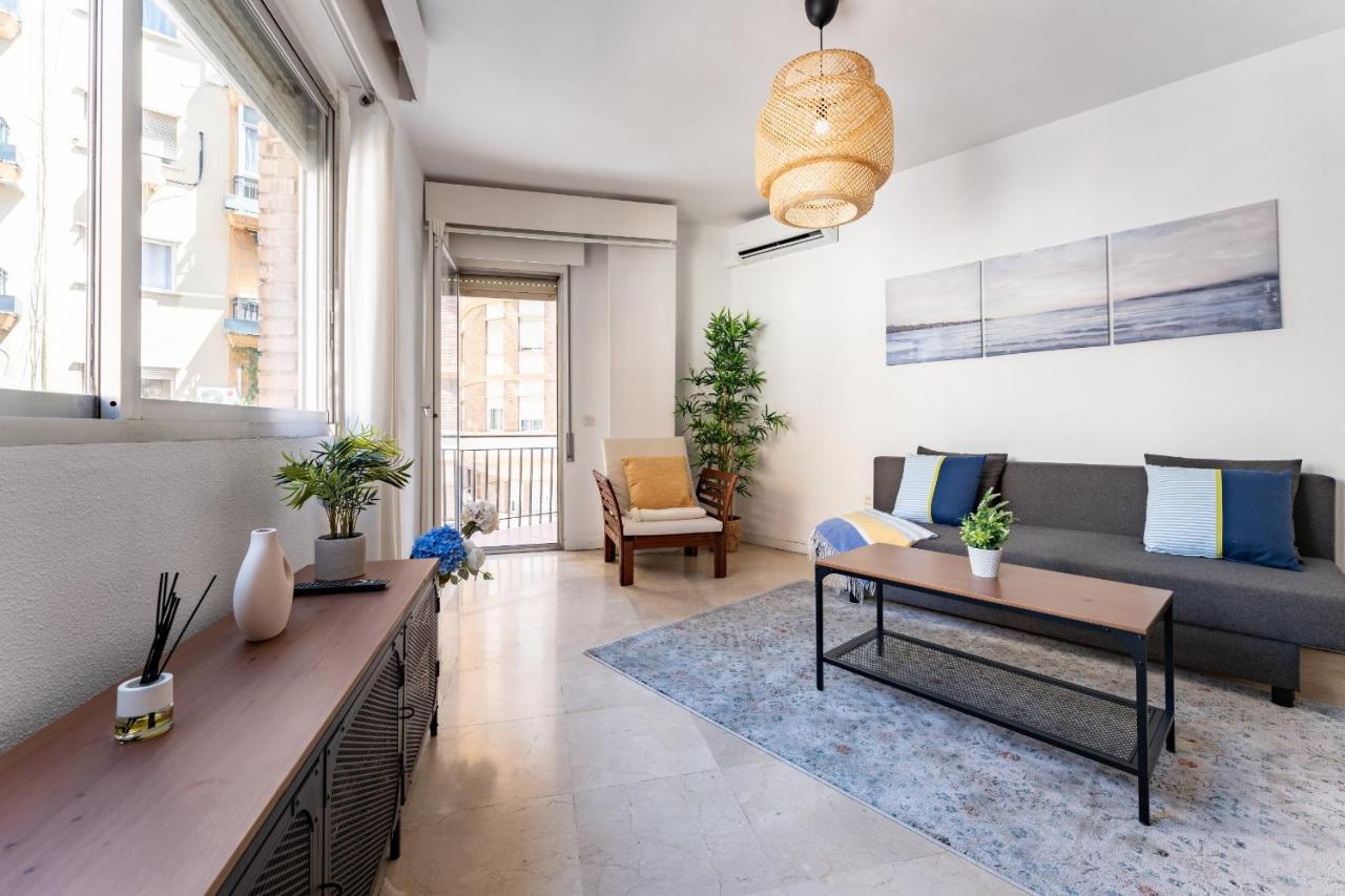 Malagasuite Cozy Stay Malaga Bagian luar foto