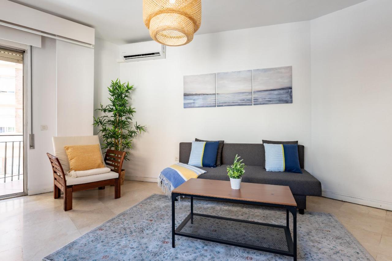 Malagasuite Cozy Stay Malaga Bagian luar foto